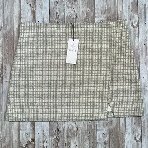 WAYF Women's Tweed Lined Mini Skirt sz Medium Front Split Zipper Purple Green